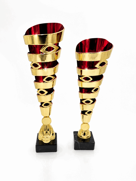 Grand Prix Pokal i to størrelser