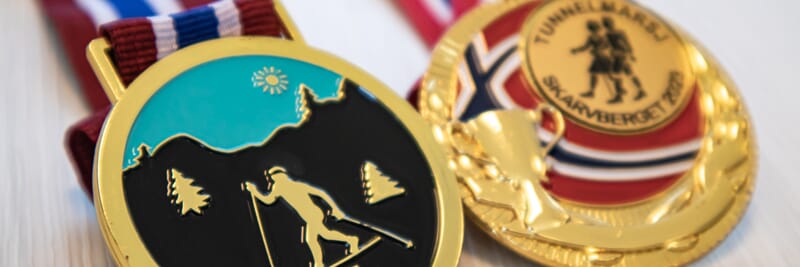 medaljer blåtind med norske farger
