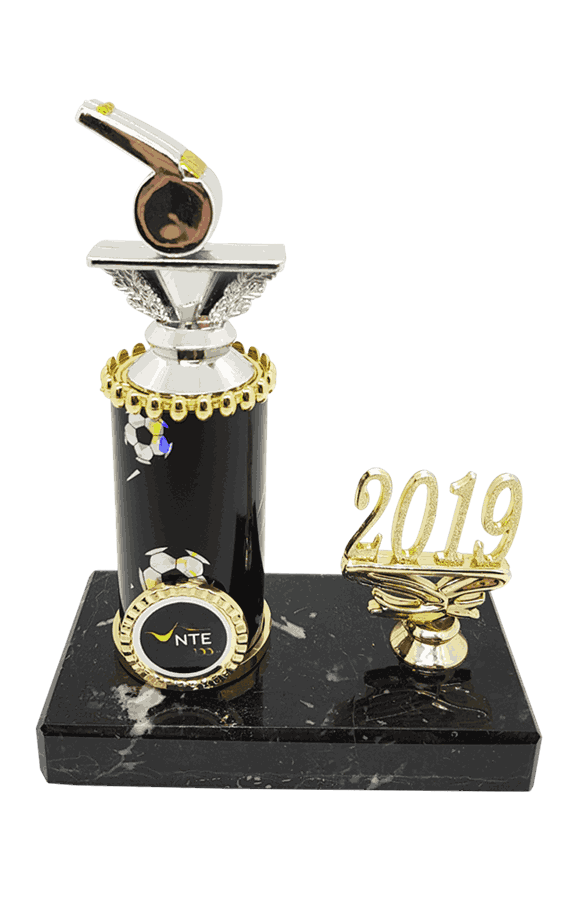 Dommerfløyte med årstall 17cm