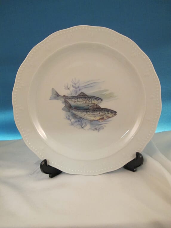 Flat tallerken med fisk 25 cm